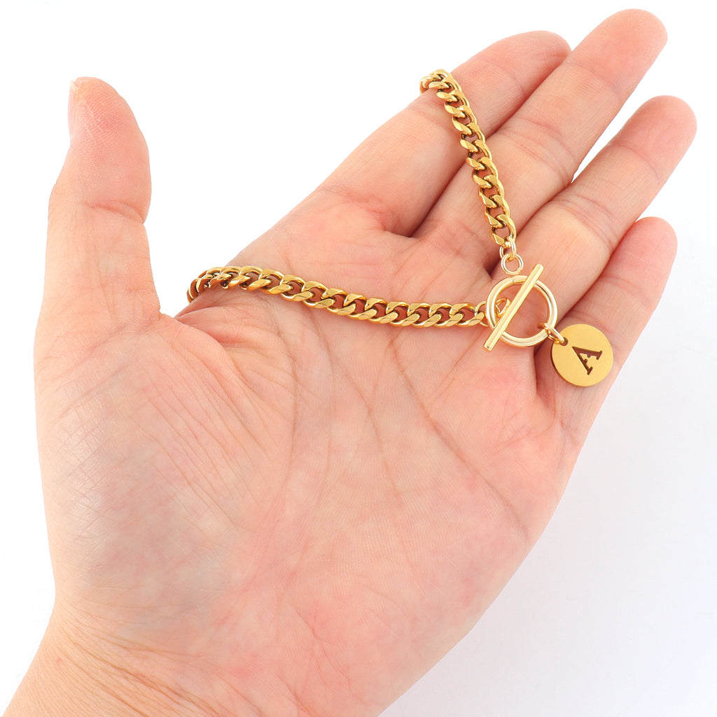Initial Necklaces for Women 18K Gold Plated Dainty Round Letter A-Z Necklace for Women Love Jewelry Gift for Women